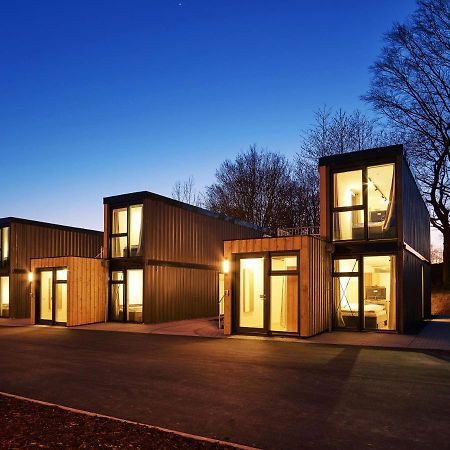 Modern Ausgebauter Ueberseecontainer Als Tiny House Wertheim Eksteriør bilde